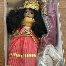 Madame Alexander Dolls - India