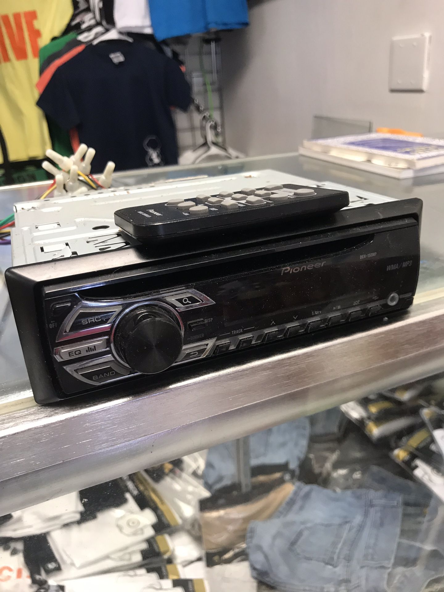 Pioneer den-150mp car audio radio CD player with remote