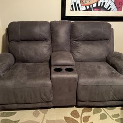 💺 Dual Power Recliner Loveseat with Cup Holders