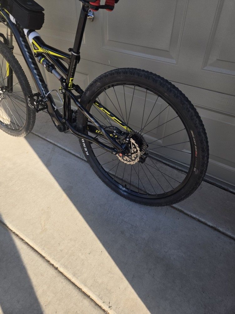 super clean specialized camber 29er