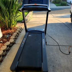 Nordictrack Treadmill Comercial Top Quality Machine 