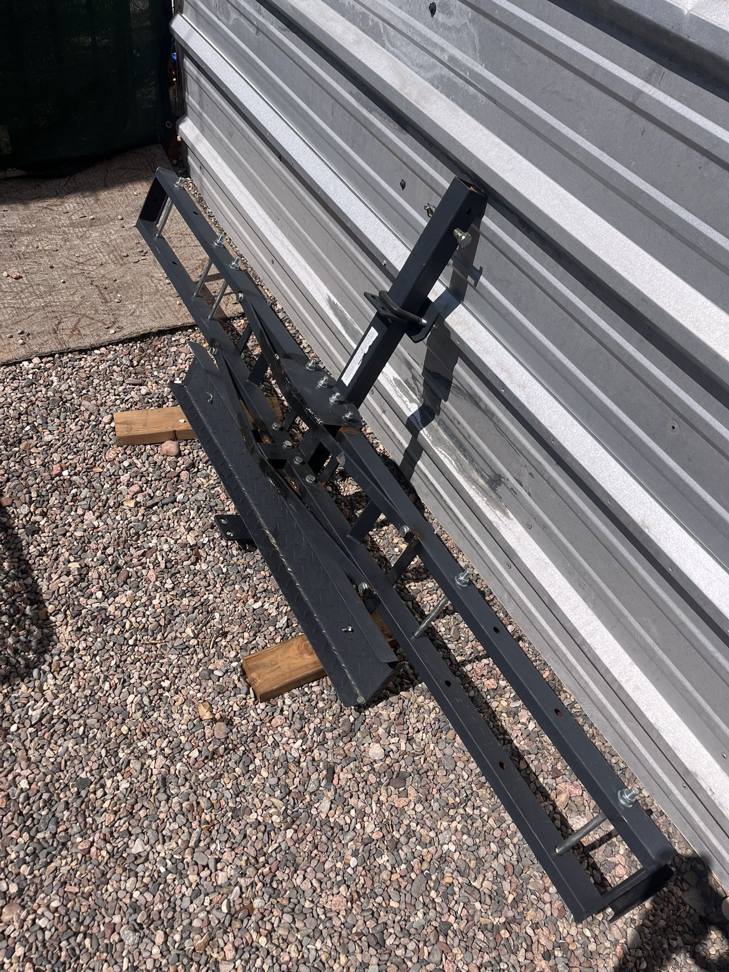 Dirtbike motorcycle carrier