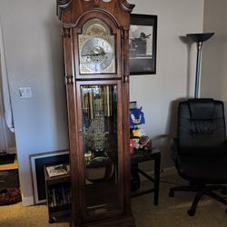Howard Miller Grandfather Clock. Please Make Offer