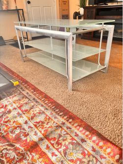TV table .