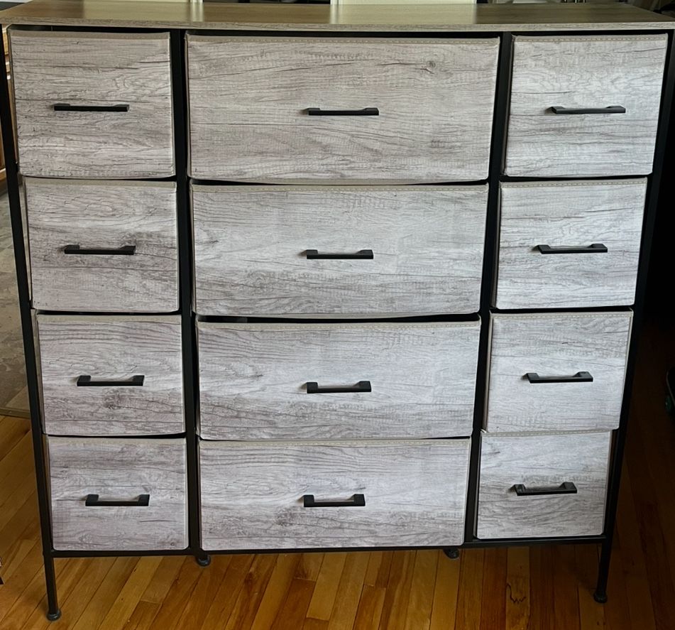 Dresser 12 Drawers 47” W