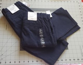 New Gap Uniform pants size 10