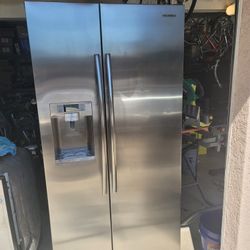 Samsung Side By Side Counter Depth Refrigerator 