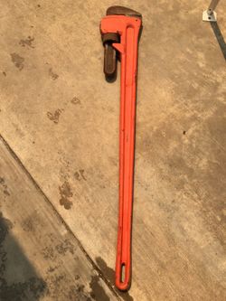 48" pipe wrench