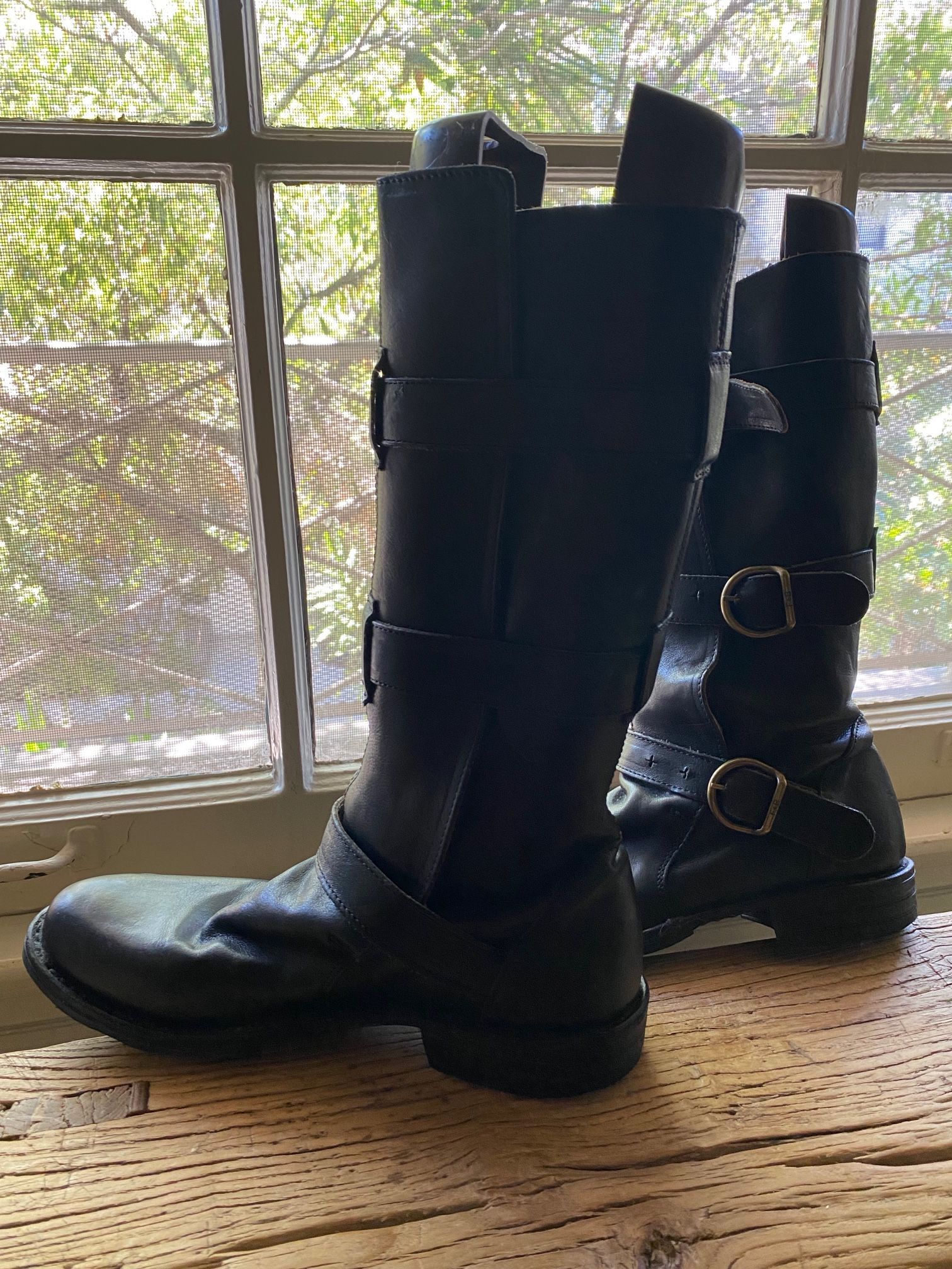 Fiorentini + Baker Eternity Boots 7040 Like New black leather