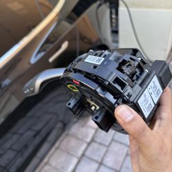 2018 Tesla Model 3 Clockspring/ Wiper Stalk -PARTS/REPAIRS 