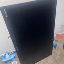 Flat screen TV (No remote)