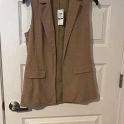 Beige No Button Vest Sleeveless