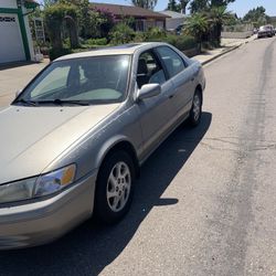 1998 Toyota Camry for Sale in San Diego CA OfferUp