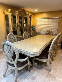 dinner table set