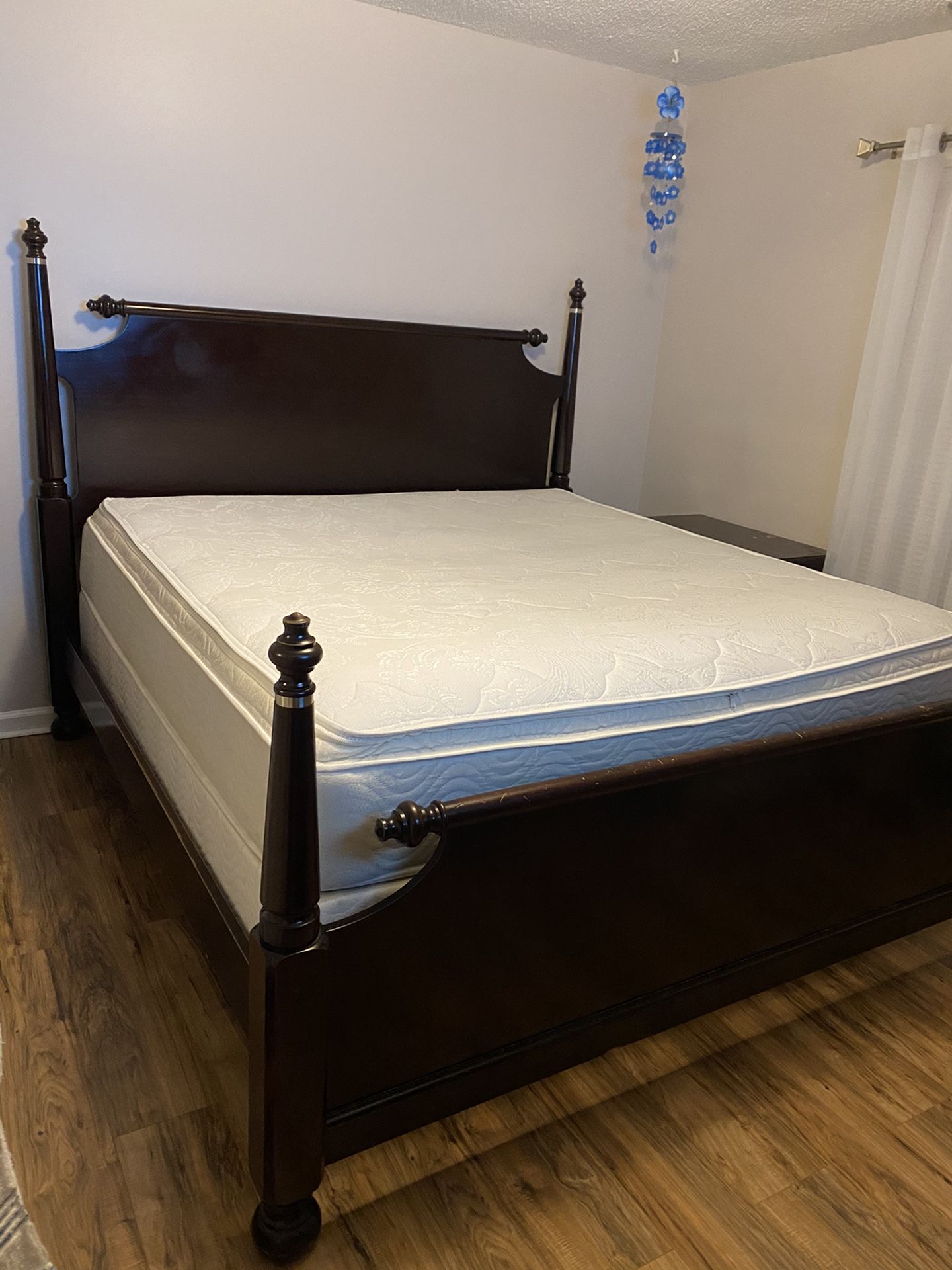 Set king size bedroom