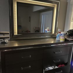 Dresser W/led Light Mirror, And Two Night Stands