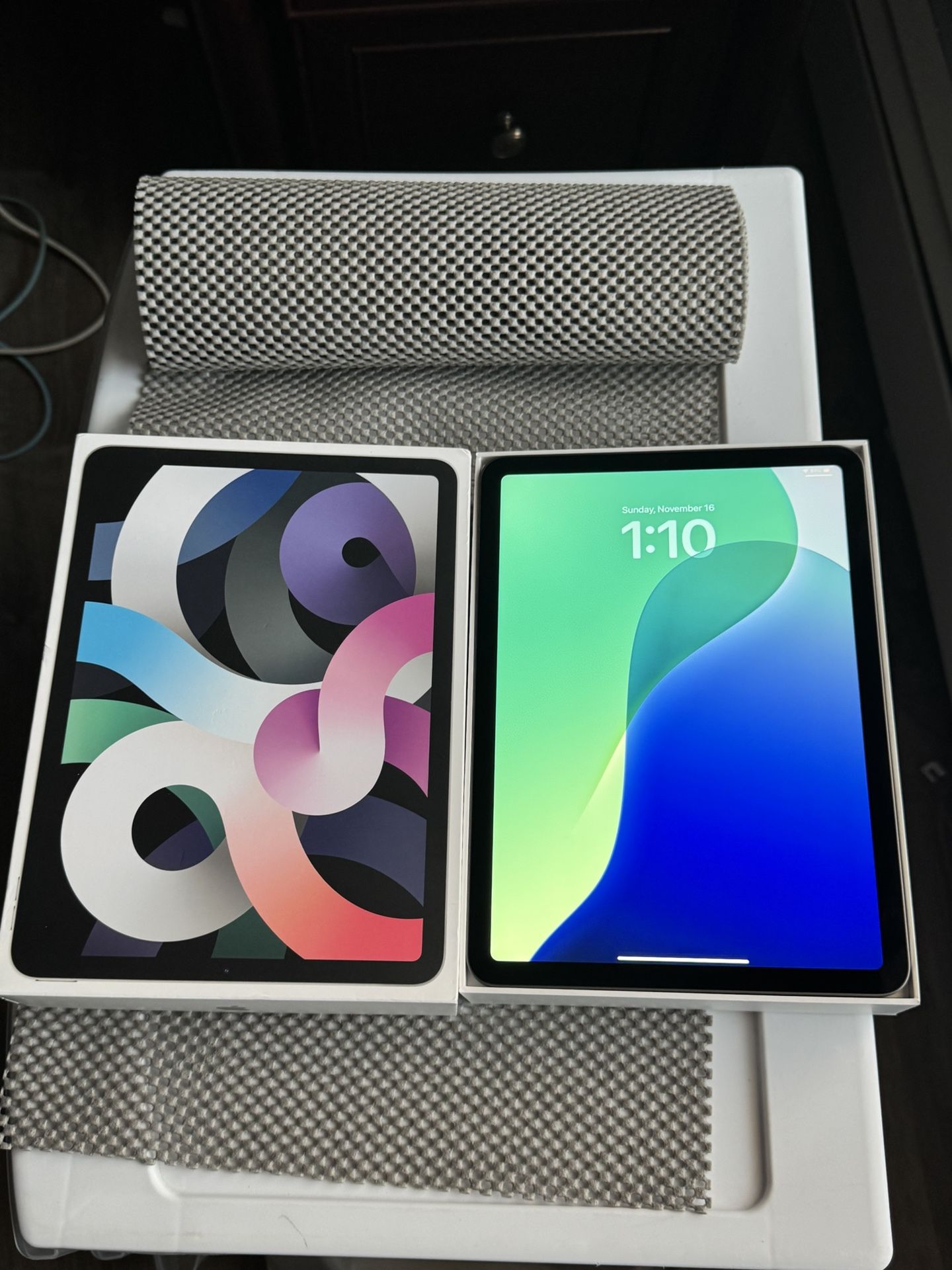 Apple iPad Air 4th Generation 