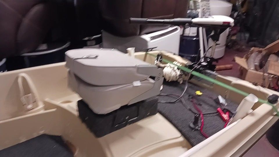 2022 Field & Stream sportsman Quest Jon boat for Sale in Columbus, OH