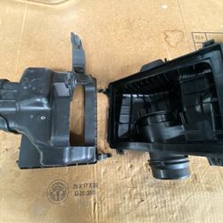 2016-2020 Infiniti Q50 3.0l Right Air Box