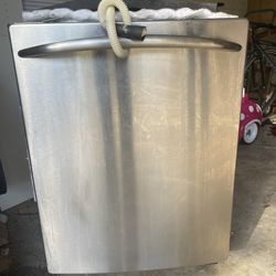 GE Profile Dishwasher 