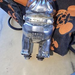 Mack Emblem