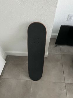8.5 Skateboard