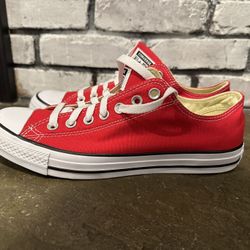 New Converse-red-size 8.5, 9 And 10