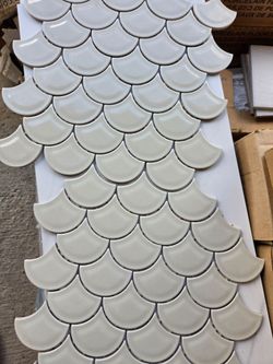 White Fan Shape Ceramic Mosaic Tile Sheet