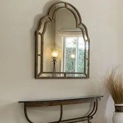 Entry Console Table And Mirror 