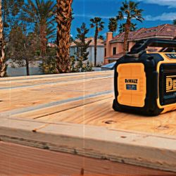 DEWALT SPEAKER 