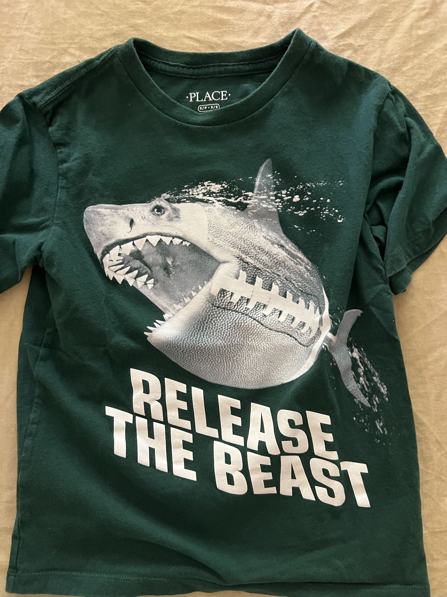 Kids T Shirt, Size 5/6