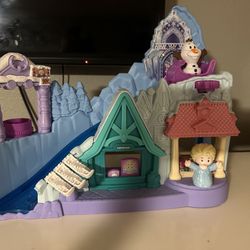 Elsa Castle Slide