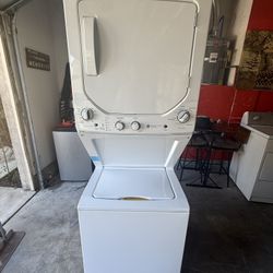 Laundry Center