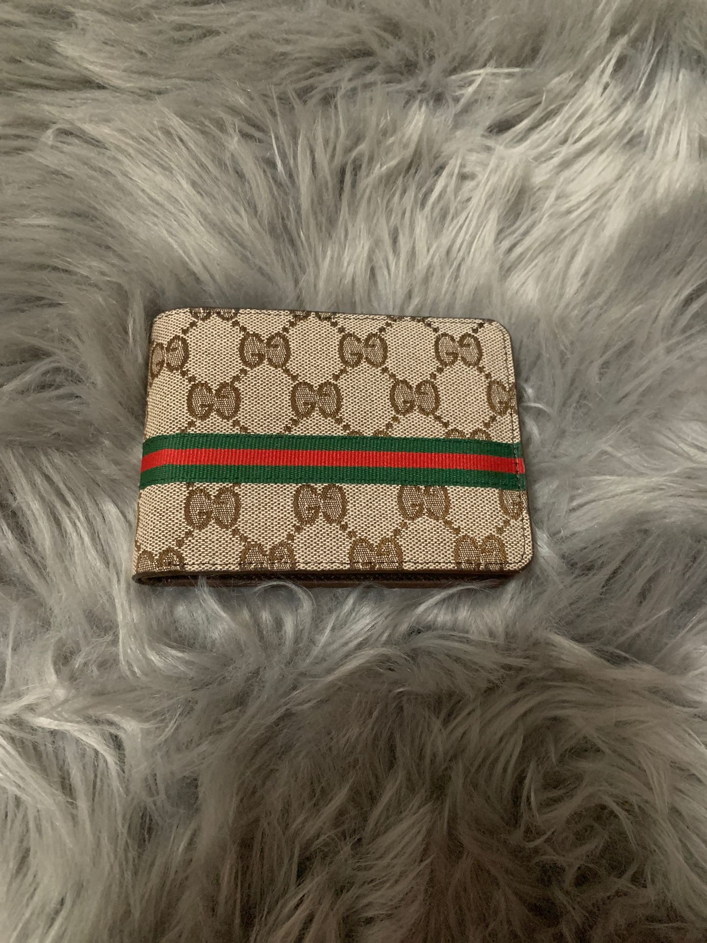 Leather Gucci wallet