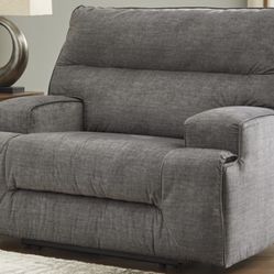 Oversized Recliner 