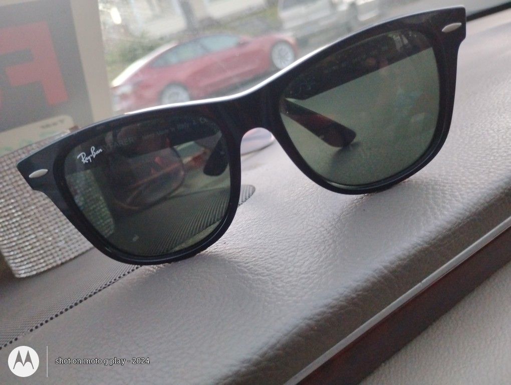 FLASH SALE Ray Ban Sunglasses FLASH