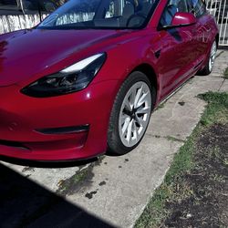 2022 Tesla Model 3 Long Range