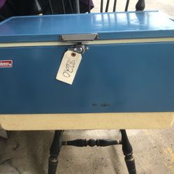Vintage Ice Chest 