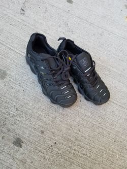 New nike vapomax size 7