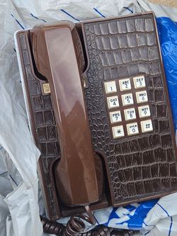 Vintage Crocodile Texture Push Button Desk Phone