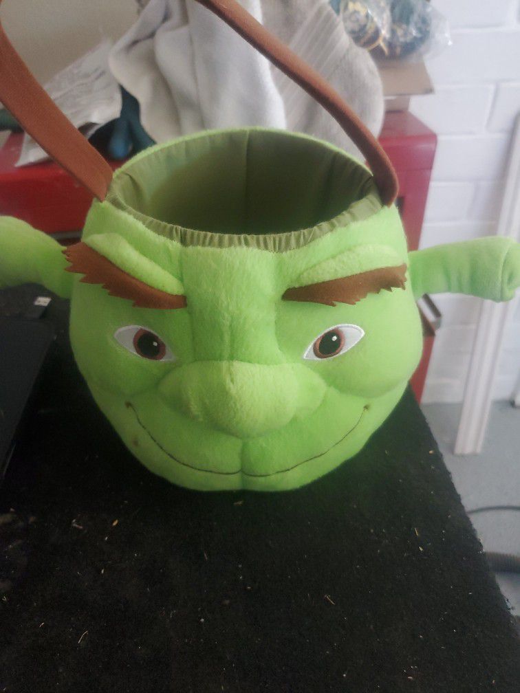 Shrek Oger head plush Halloween basket