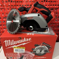 Milwaukee Circular Saw