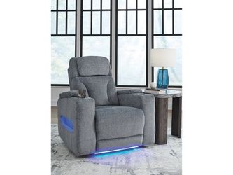 Studio Cave Steel Power Recliner