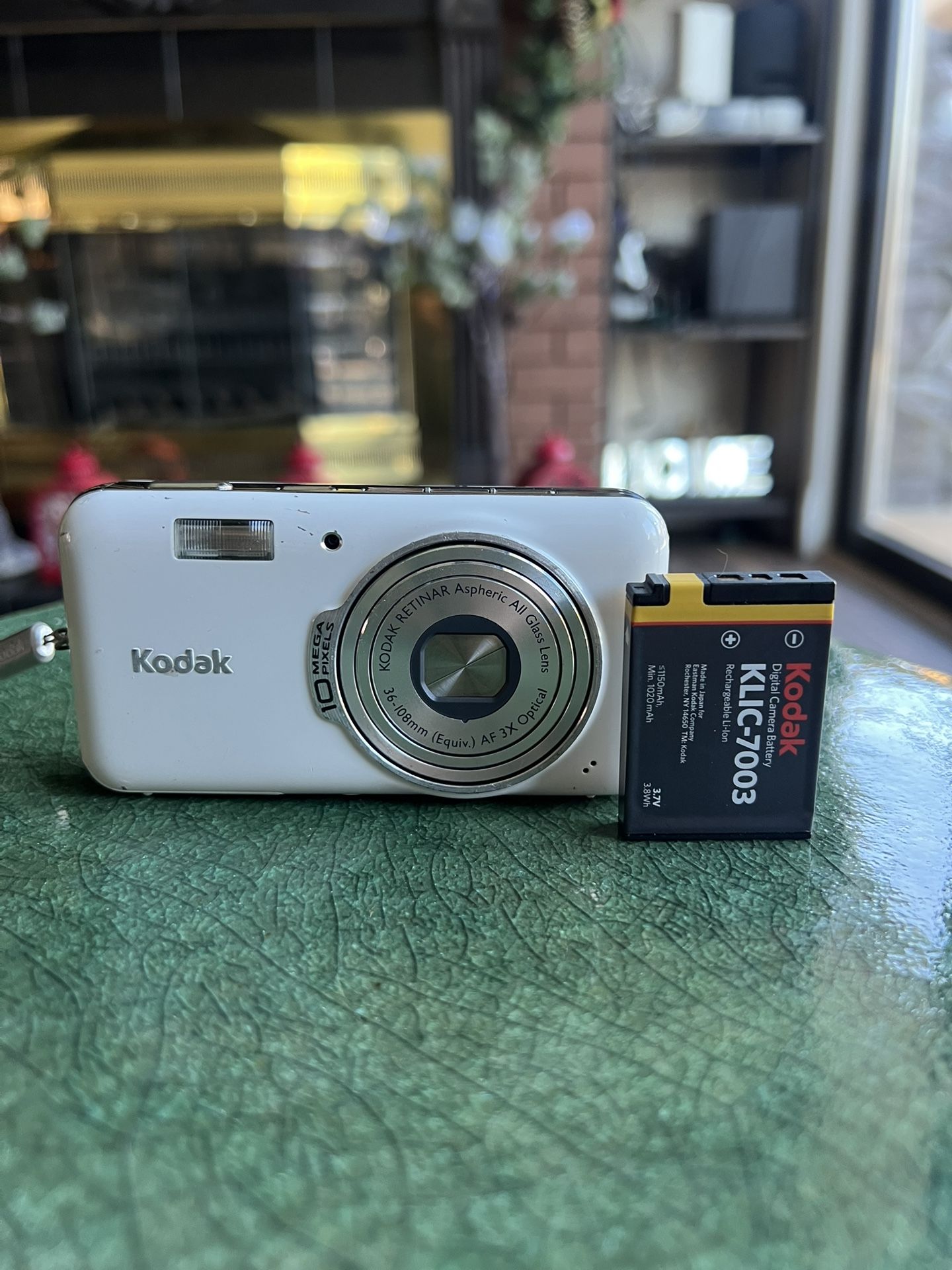 kodak easyshare V1003