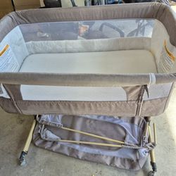 Baby Bassett Good Condition $35