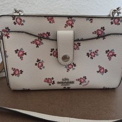 Coach Wallet With Strap 