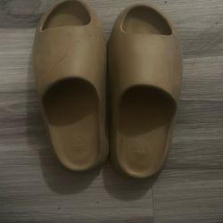 Used yeezy slides will deep clean before 