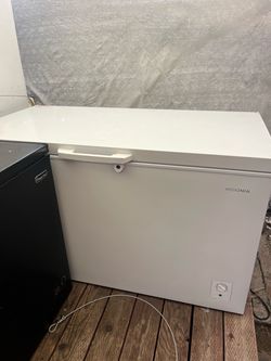 Freezer chest