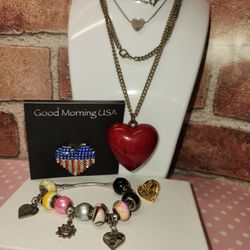 #2357, LOT OF VINTAGE HEART COLLECTION, 5 ITEMS. 