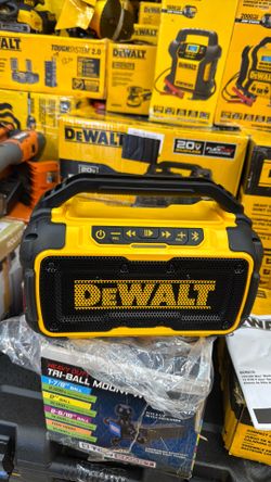 DEWALT 20V MAX Cordless Bluetooth Speaker (Tool Only)